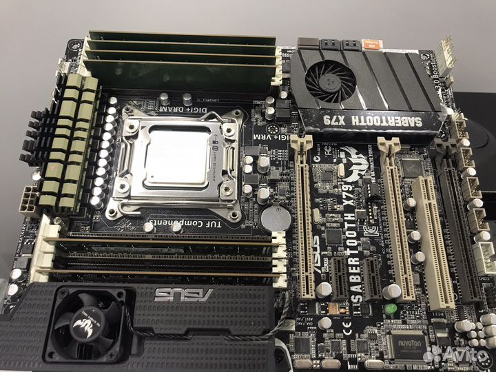 Комплект sabertooth x79/i7 3930k/ddr3 40