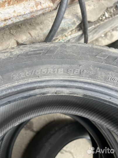 Bridgestone Alenza LX100 225/55 R18