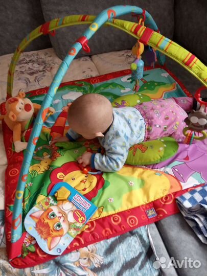 Развивающий коврик tiny love