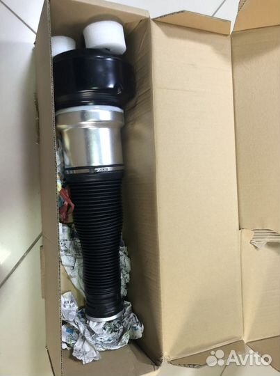 Пневмобаллон Mercedes w221 задний