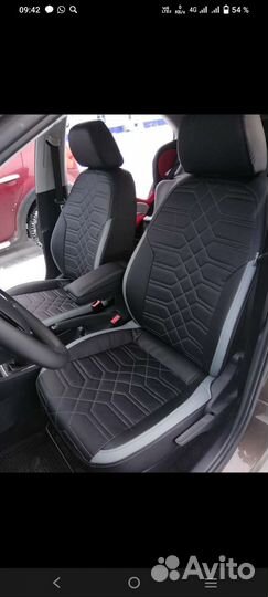 Авто чехлы на Шкоду рапид