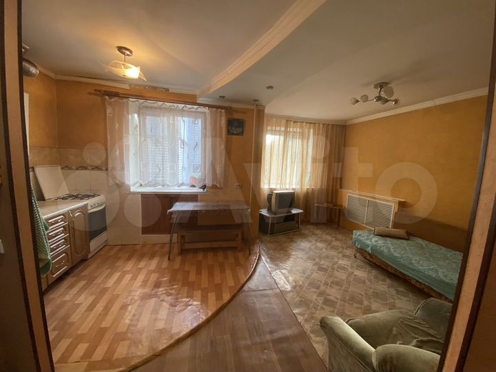 3-к. квартира, 60 м², 3/5 эт.