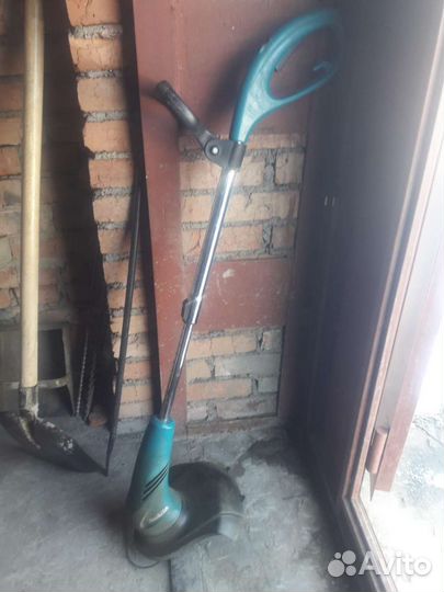 Газонокосилка электрическая makita