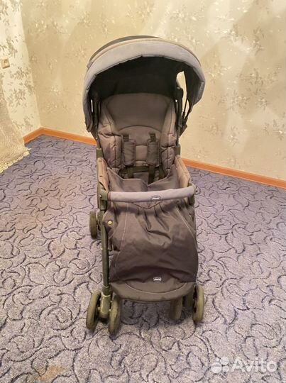 Коляска прогулочная chicco
