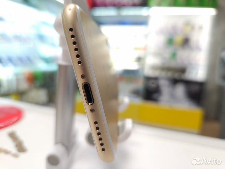 iPhone 7, 32 ГБ