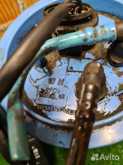 Насос топливный Skoda Octavia A5