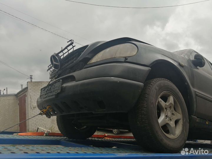 Авто по запчастям Mercedes-Benz M-Class ML 320