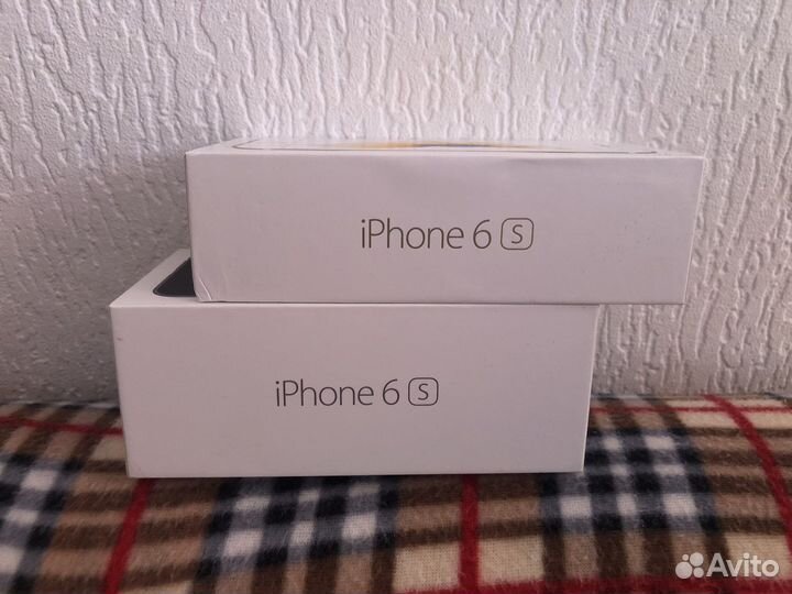 Коробки от iPhone