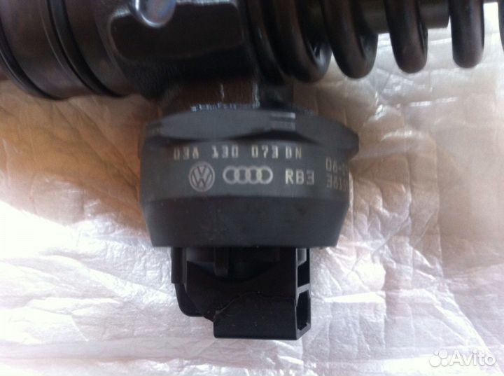 Насос-форсунка VAG 038130073BN для 1.4 / 1.9 л TDI