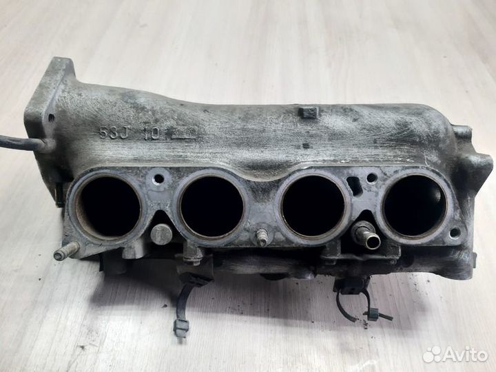 Коллектор впускной Nissan Bluebird U13 с1991-1997