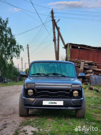 LADA 4x4 (Нива) 1.7 МТ, 2017, 90 000 км