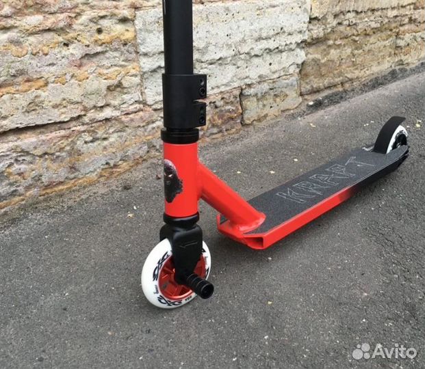 Трюковой самокат для трюков
