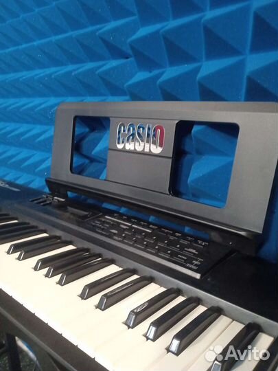 Пюпитр для синтезатора и цыфрового пианино Casio