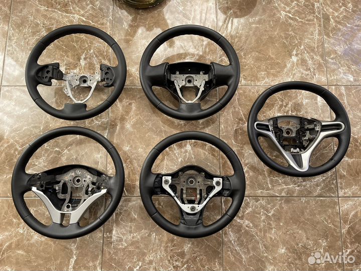 Новые кожанные (перешитые) рули Mitsubishi, Honda