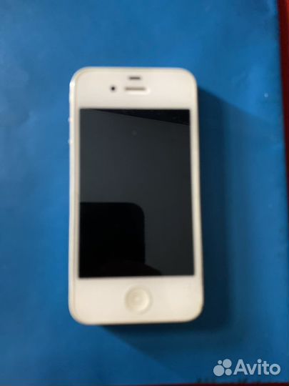 iPhone 4, 8 ГБ
