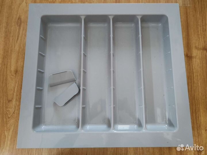 Лоток для столовых приборов