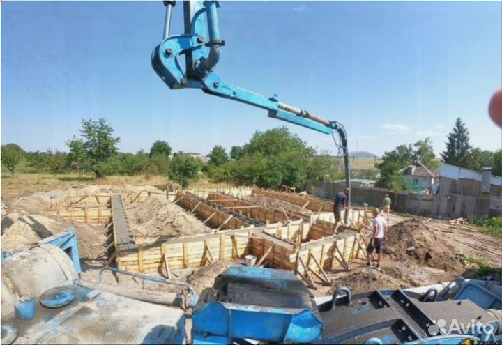 Доставка бетона миксером