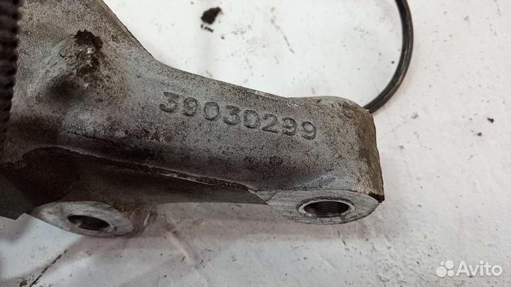 Кулак поворотный передний левый Opel Astra K 2017