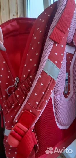 Продаётся Школьный рюкзак