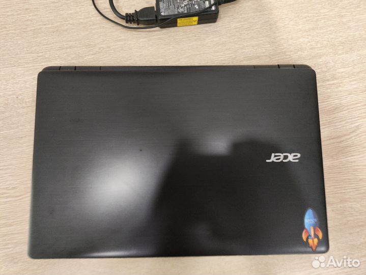 Ноутбук acer e5-521