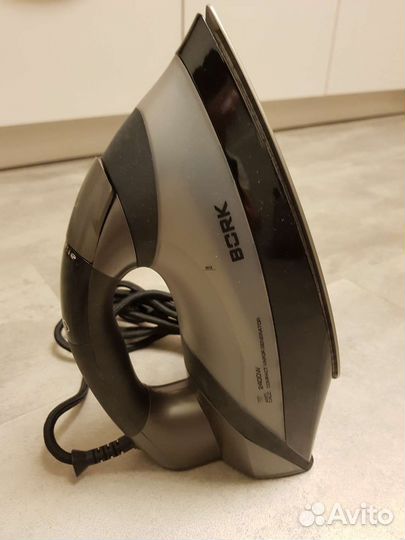 Утюг с парогенератором Bork