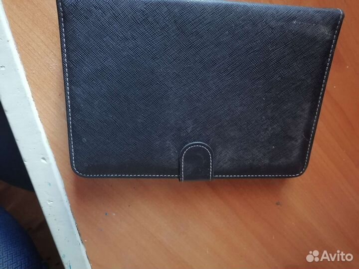 Чехол для планшета с клавиатурой