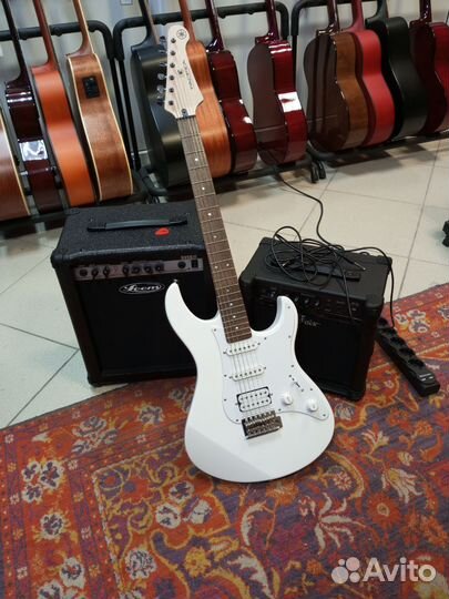Электрогитара Yamaha pacifica 012
