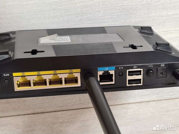 Роутер WiFi asus RT-N66U