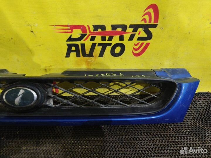Решетка радиатора Subaru Impreza GF2