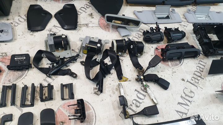 Салон на Mercedes Benz W203