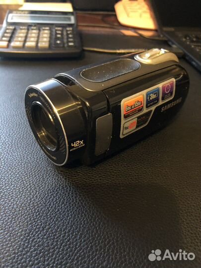 Цифровая видеокамера samsung