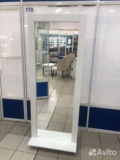 Зеркало в полный рост на колесиках