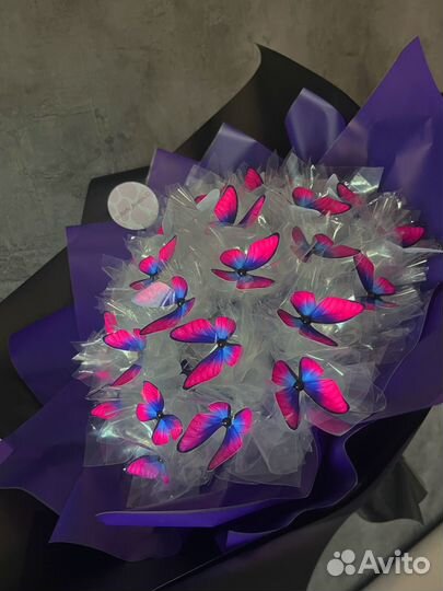 Букет с бабочками