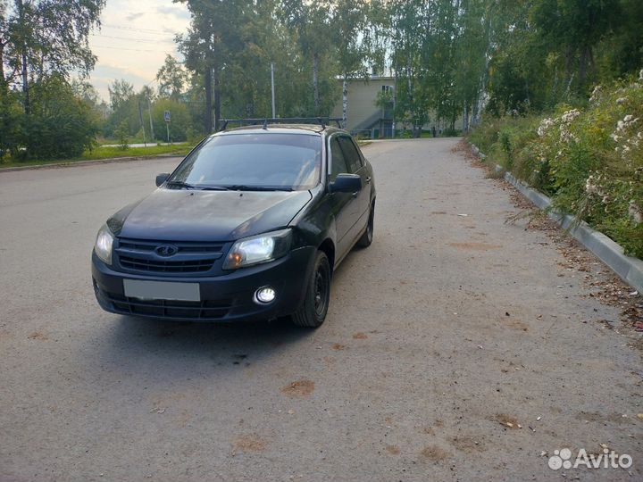 LADA Granta 1.6 МТ, 2013, 125 000 км