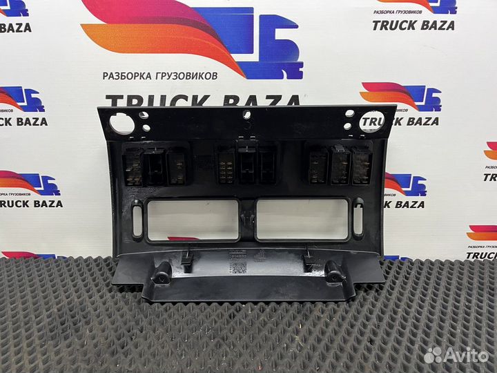 Накладка панели приборов Daf XF105