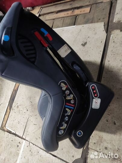 Продам детское кресло