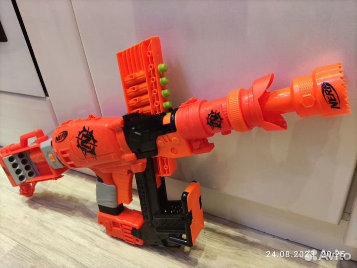 Nerf - Zombie Strike