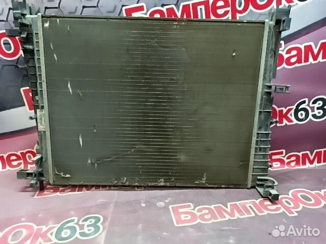 Радиатор охлаждения Renault Duster 2010