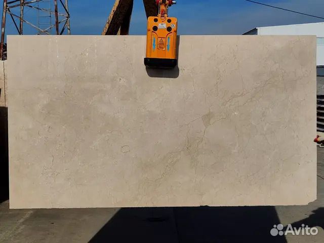 Мрамор crema marfil extra, Слэб 20 мм