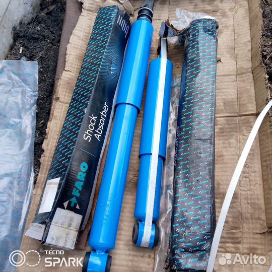 Aмортизаторы задние