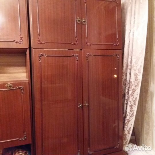 Стенка цвет 