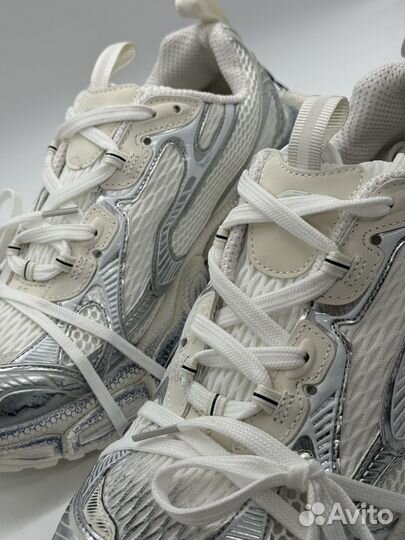 Balenciaga 3xl White