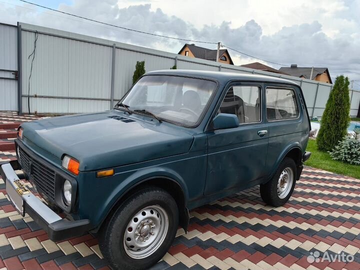 LADA 4x4 (Нива) 1.7 МТ, 2002, 180 000 км