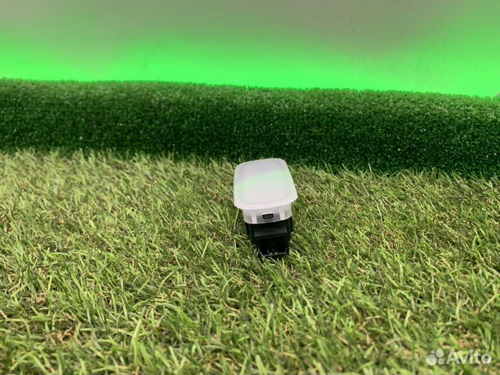 Плафон подсветки багажника Kia Sportage 4 QL