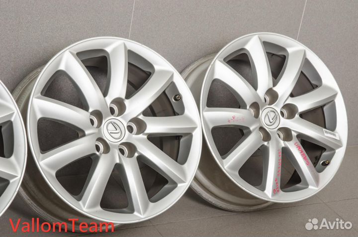Лот UP098805 Оригинальные 18-е диски lexus