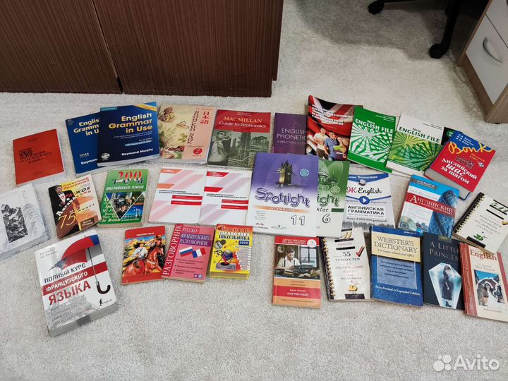 Учебники по англ. франц., японск., болгарск. яз