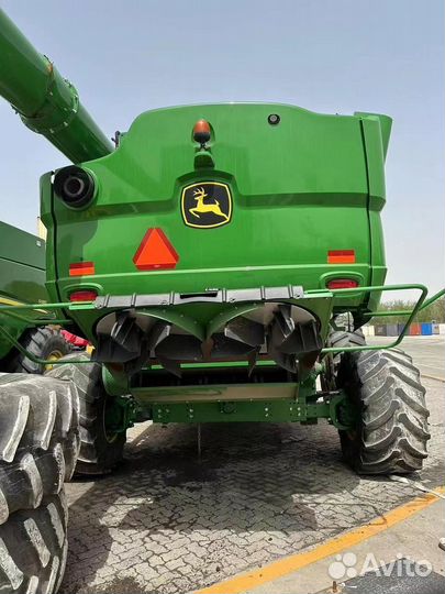 Комбайн John Deere S680, 2016