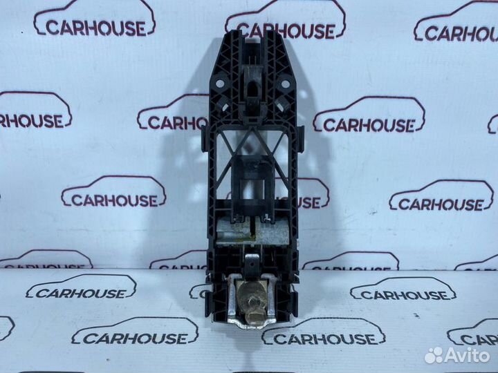 Ручка двери внешняя передняя левая Volkswagen