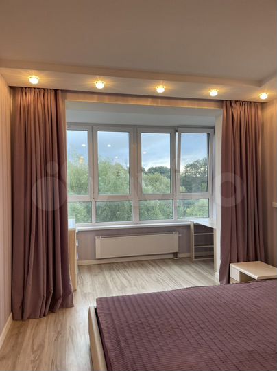 2-к. квартира, 77 м², 3/9 эт.