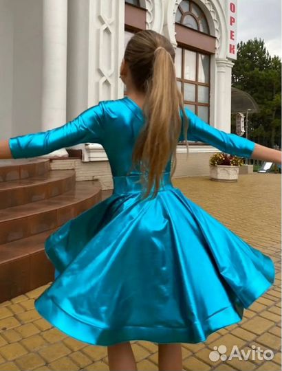 Рейтинговое платье для бальных танцев 104